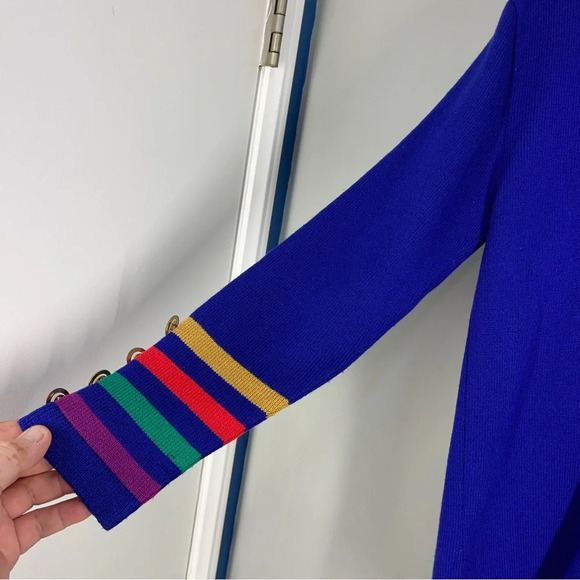 Vintage Ami Knits Vintage Blue Sweater Size 4
Made in The USA - Picture 3 of 11